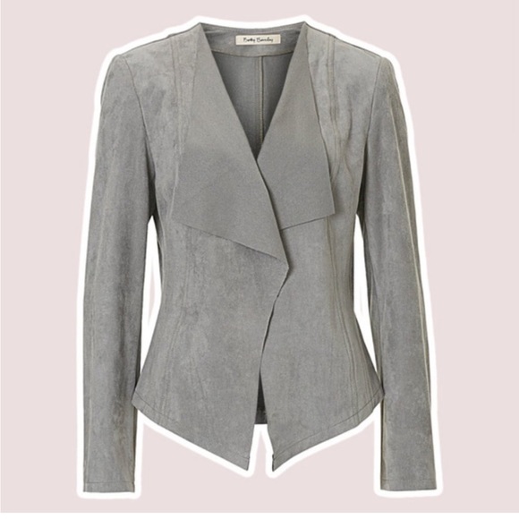 BETTY BARCLAY Soft Faux Suede Waterfall Jacket. Size 4 - Picture 4 of 4